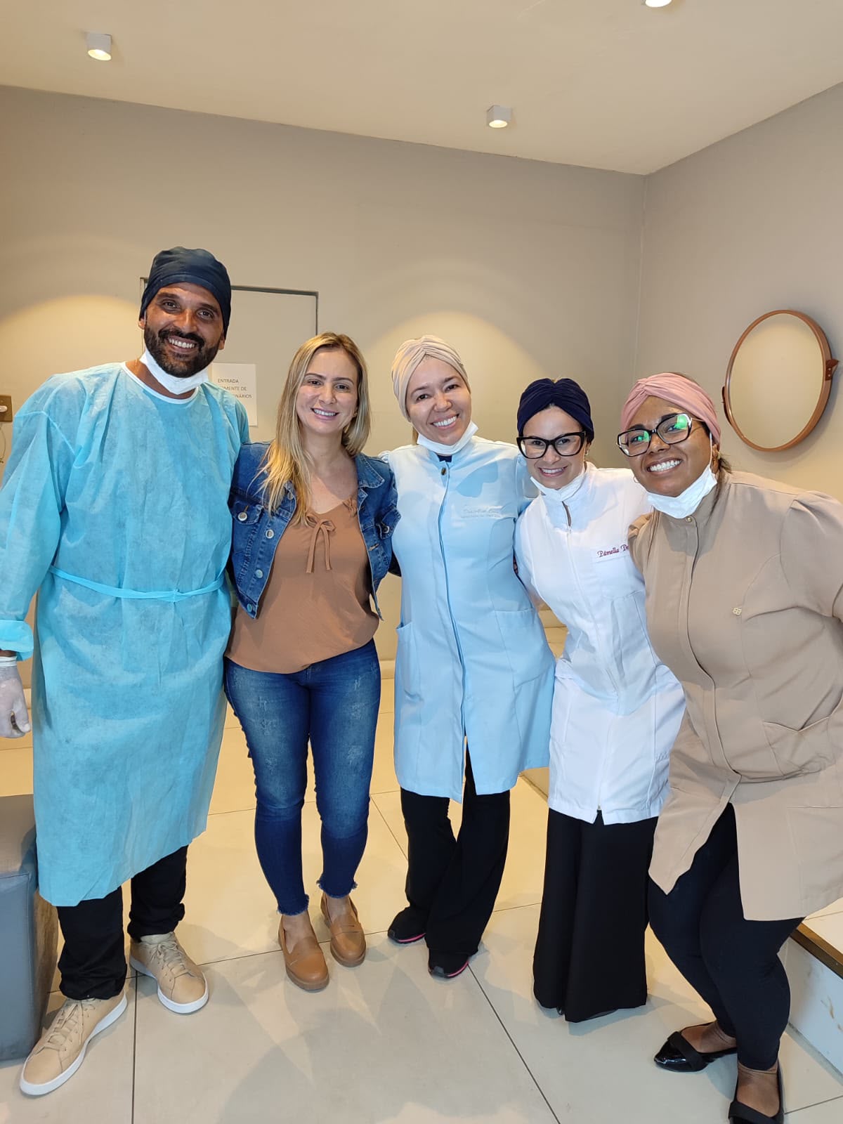 Dra. Aline Lima — foto 16 da galeria de bastidores, atendimentos e formações