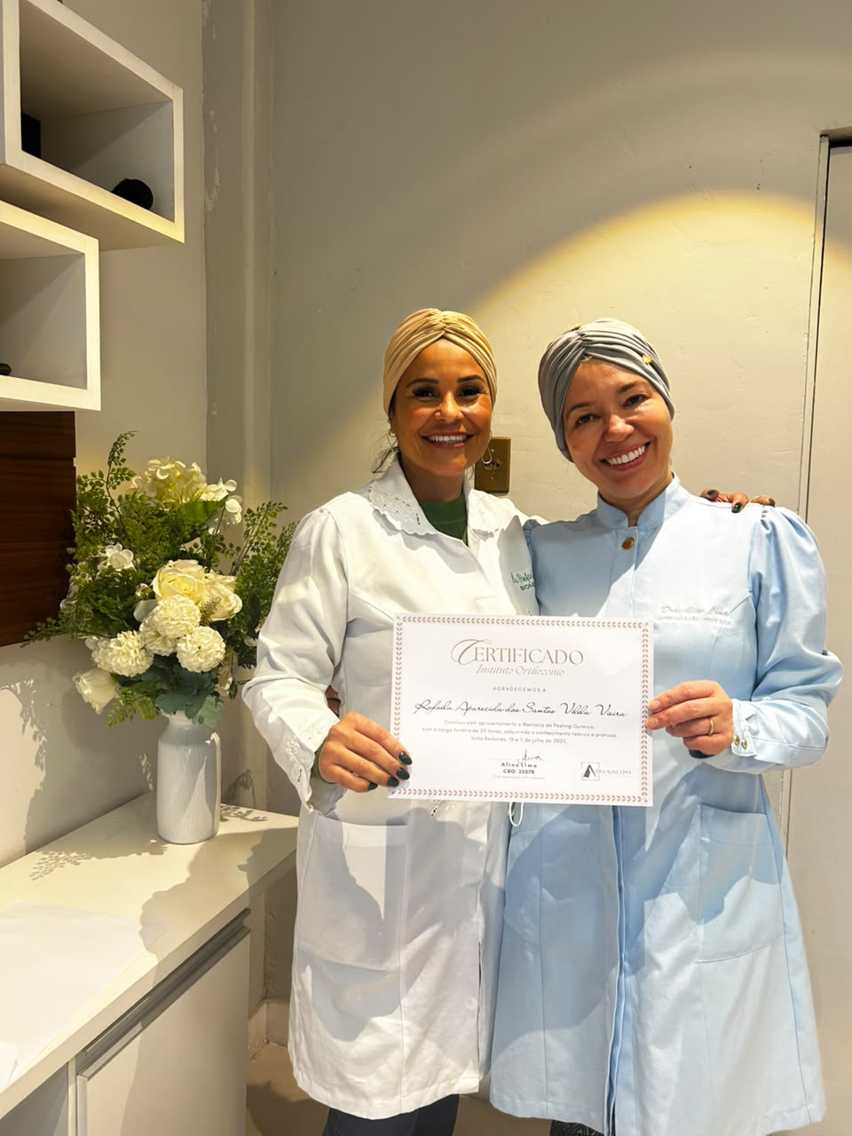 Dra. Aline Lima — foto 21 da galeria de bastidores, atendimentos e formações